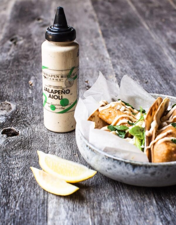 Terrapin Ridge Farms Jalapeno Aioli Garnishing Sauce - One 7.75 Ounce Squeeze Bottle - Image 3
