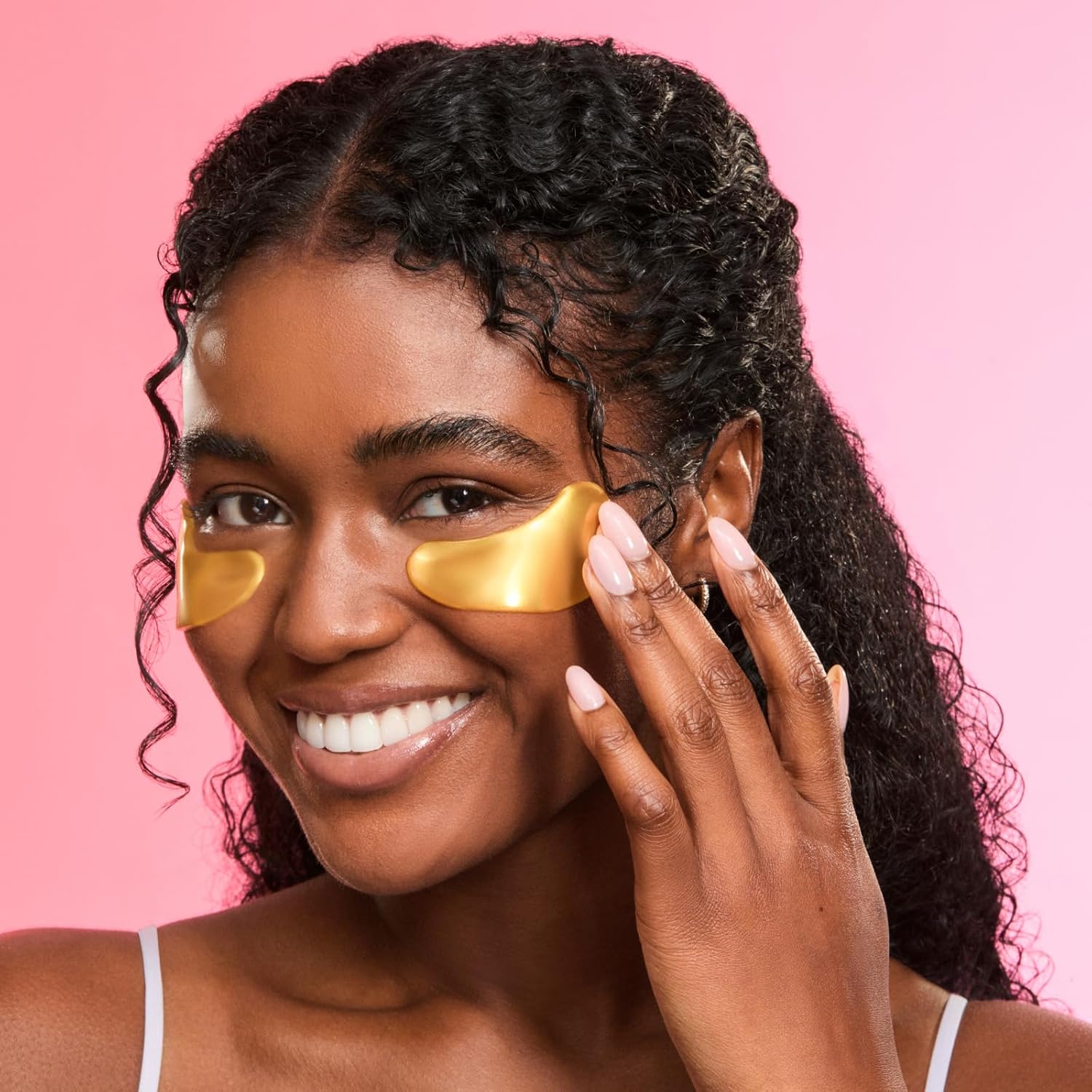 grace & stella Award Winning Under Eye Mask - Birthday Gifts for Women - Gel Eye Patches for Dark Circles, Puffy Eyes, Undereye Bags - Gifts for Mom - Vegan Self Care (24 Pairs, Gold) - Image 2