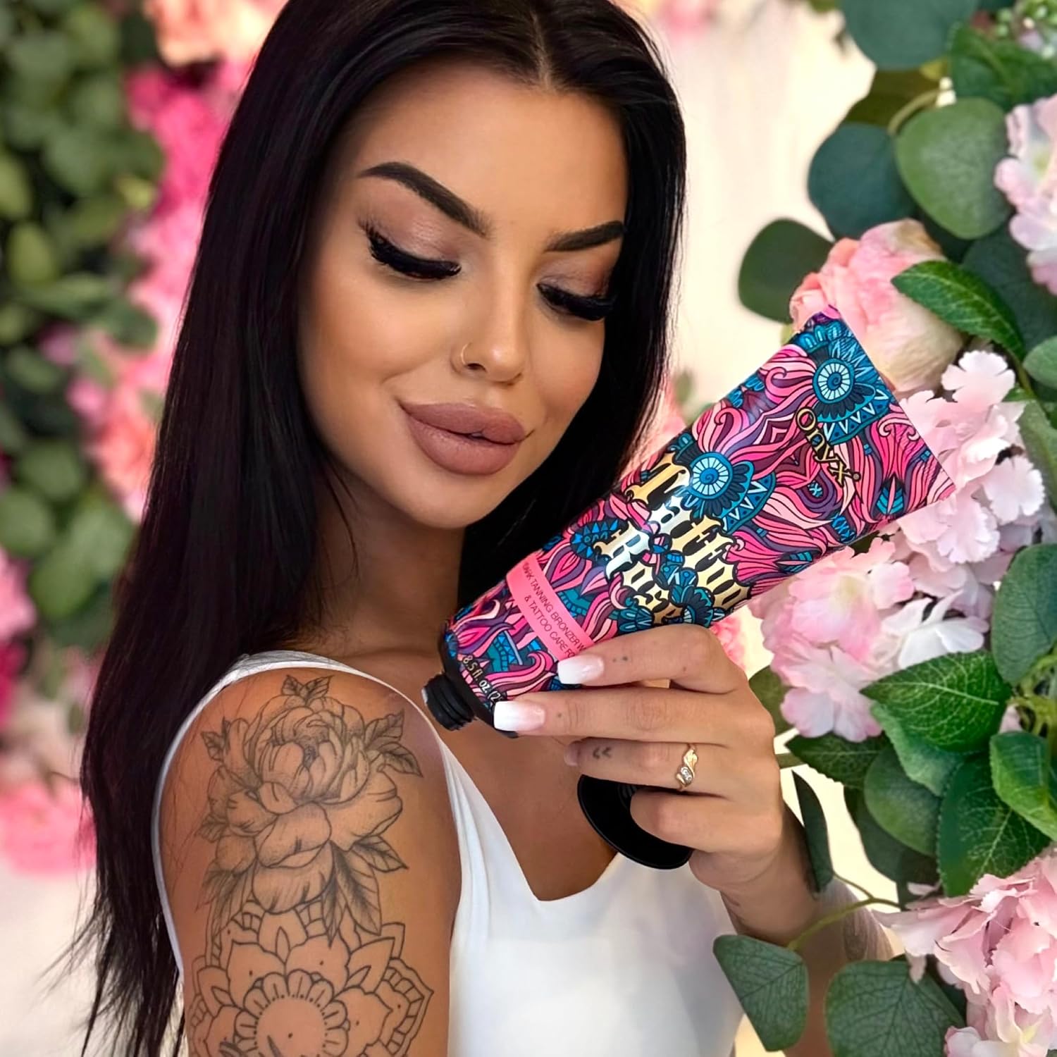 Onyx Tattoo Rose Tanning Lotion – Indoor Tanning Accelerator with Bronzer, Tattoo Fade Protection Formula, Dark Tan for Tanning Beds, Hydrating Fade Defense, Long-Lasting Results | 8.5 Fl Oz
